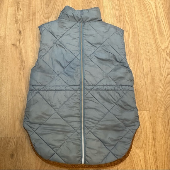 Free People Movement FP Sz S Venture On Reversible Puffer Vest Brown Blue Combo - Picture 9 of 14